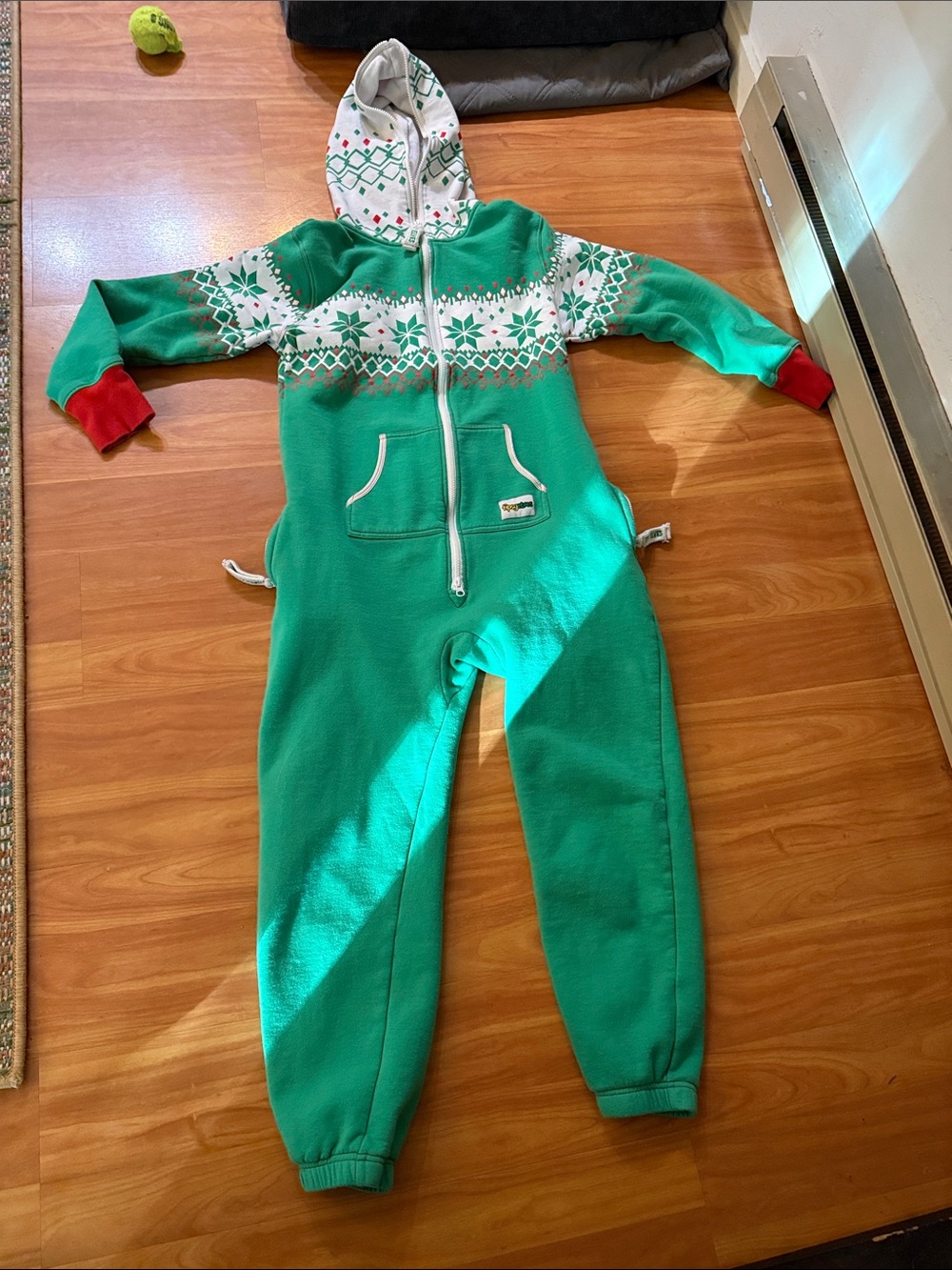 Tipsy Elves Green, White and Red Holiday Zip-Up Hoodie